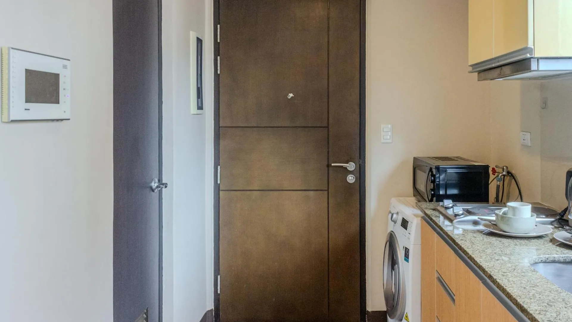 Apartment Cozy Studio In Salcedo Makati Manila Philippines